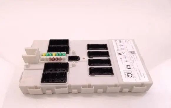 BMW X2 F39 Central body control module 5A402E9 8038256327 5F1P15F07