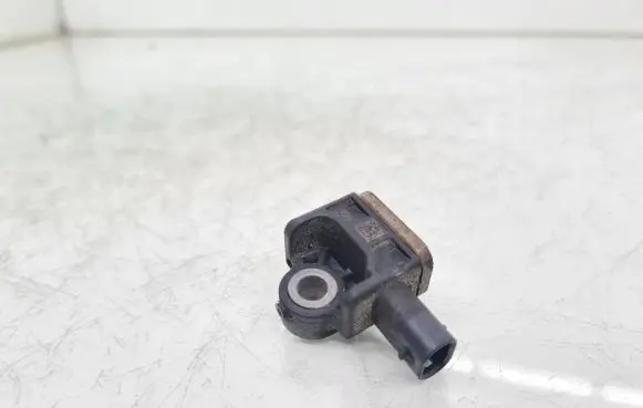 Porsche Taycan 9J1 Airbag deployment crash/impact sensor 971907656