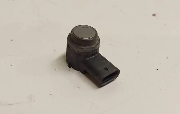 Audi A6 S6 C7 4G Front parking sensor holder (PDC) 2702122227 4H0919275