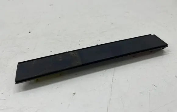 KIA Niro Seat belt height adjuster 