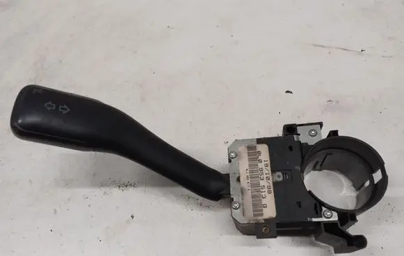 Volkswagen Polo III 6N 6N2 6NF Indicator stalk 8L0953513G