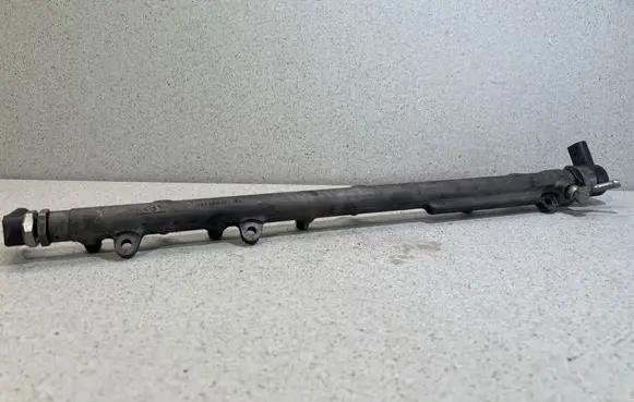 BMW X3 E83 Fuel main line pipe 779551403 78329B302164