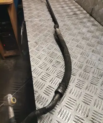 Audi A4 S4 B7 8E 8H Air conditioning (A/C) pipe/hose 8e0260707