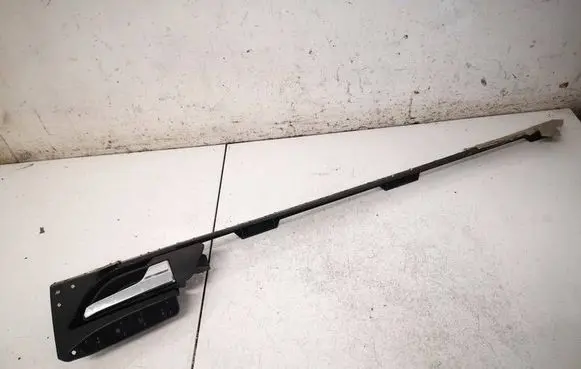 Opel Zafira B Rear door interior handle AHH26564