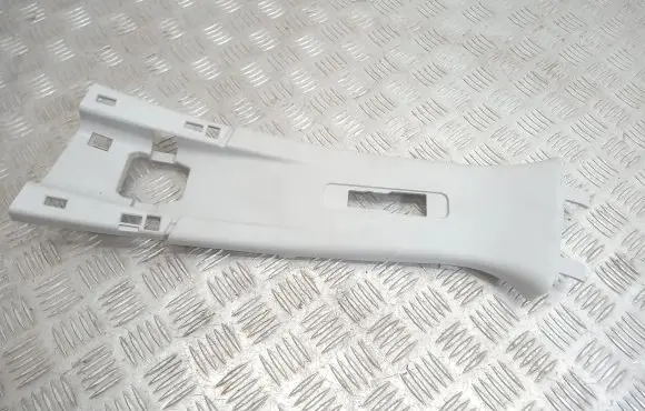 Renault Captur (B) pillar trim (top) 769147820R
