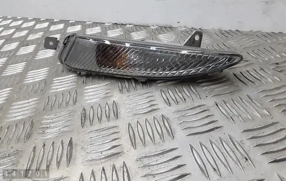 Opel Astra J Front indicator light