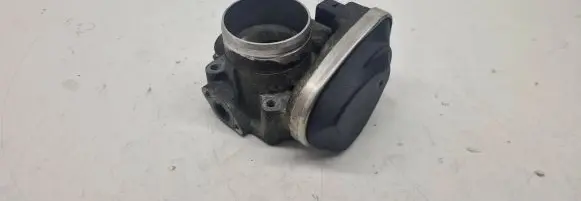 Skoda Octavia Mk1 (1U) Throttle valve 06A133062AB 04445I A2C53042125