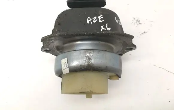 BMW X6 F16 Engine mount bracket