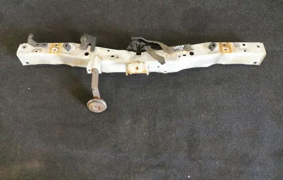 Toyota Verso Top upper radiator support slam panel