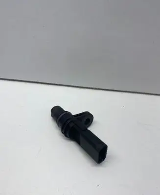 Volkswagen PASSAT B8 Camshaft position sensor 04L907601