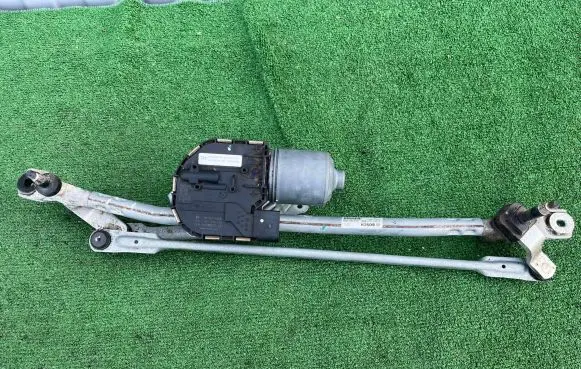 Audi A7 S7 4G Front wiper linkage and motor 4G1955023C 201510073523 3397021890
