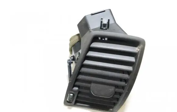 Volvo XC90 Dash center air vent grill 3409399