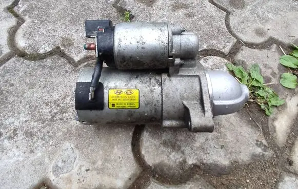 Hyundai Santa Fe Starter motor 361002F350 8000629