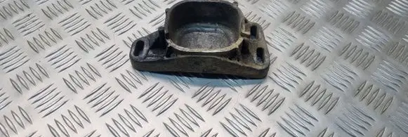 Volkswagen PASSAT B5 Engine mounting bracket 8E0199335A