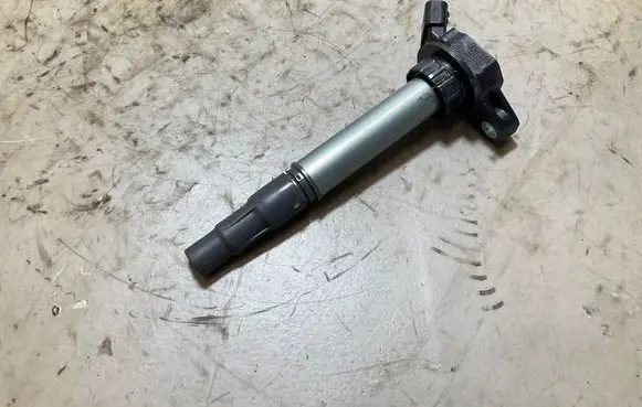 Lexus CT 200H High voltage ignition coil 9091902268 10R035444