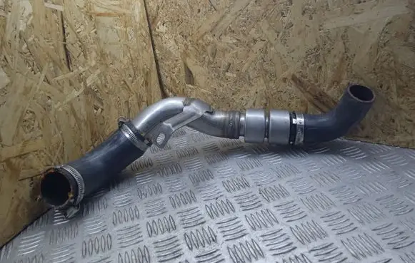 Jaguar XF Intercooler hose/pipe D05WA
