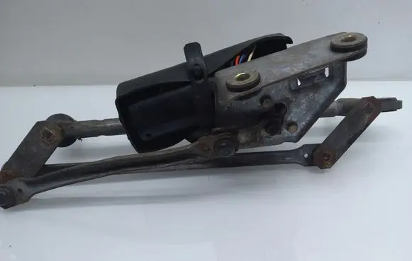 Renault Megane I Front wiper linkage and motor 0390241352
