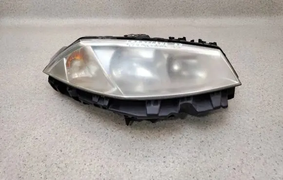 Renault Megane II Headlight/headlamp 89307000