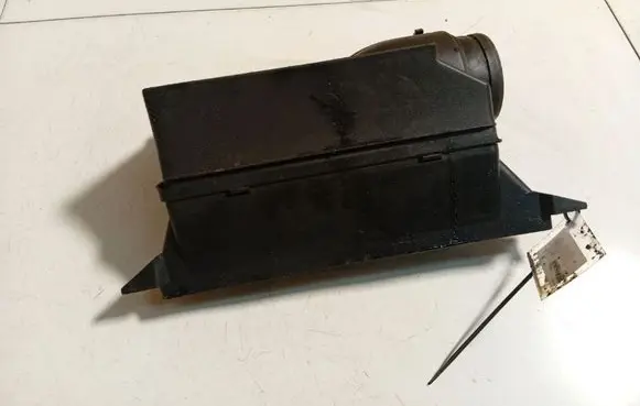 Volkswagen PASSAT B6 Air intake duct part 3C0805971