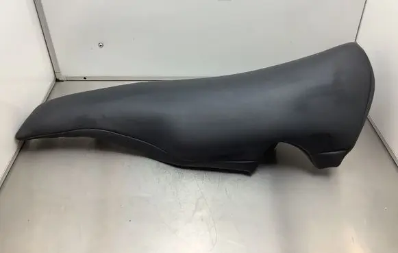 Volvo V70 Rear seat side bottom trim 30780043