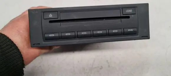 Skoda Octavia Mk2 (1Z) CD/DVD changer 1Z0035111 CXCV1491GC