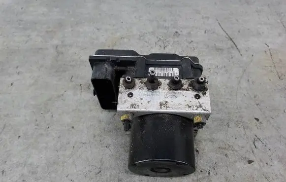 Skoda Roomster (5J) ABS Pump 