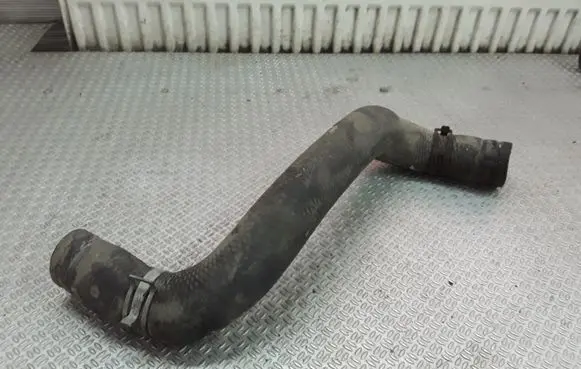 Ford Maverick Engine coolant pipe/hose