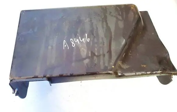 Skoda Fabia Mk1 (6Y) Battery box tray cover/lid 6q0915429a