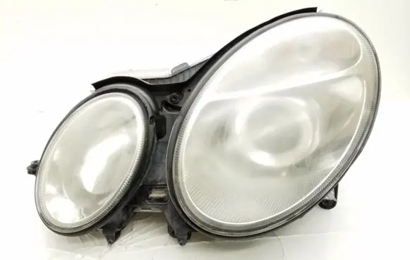 Mercedes-Benz E W211 Headlight/headlamp 15435900