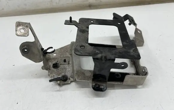 Porsche Panamera (971) Other engine bay part 971819147 971971361B