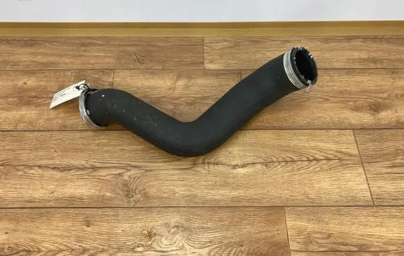 Ford Mustang VI Air intake duct part FR3C-6F073-AA