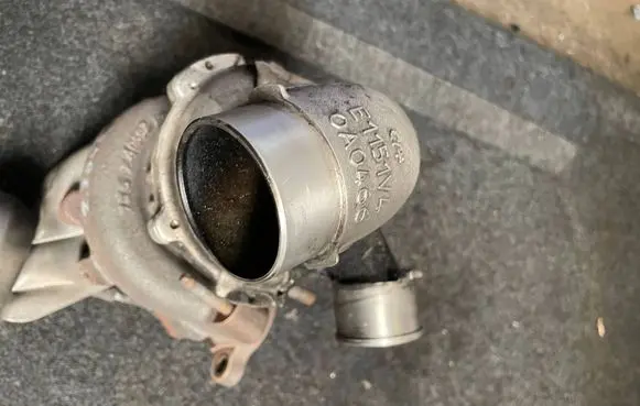 Toyota Corolla Verso AR10 Turbo 172010R010 051102 052675