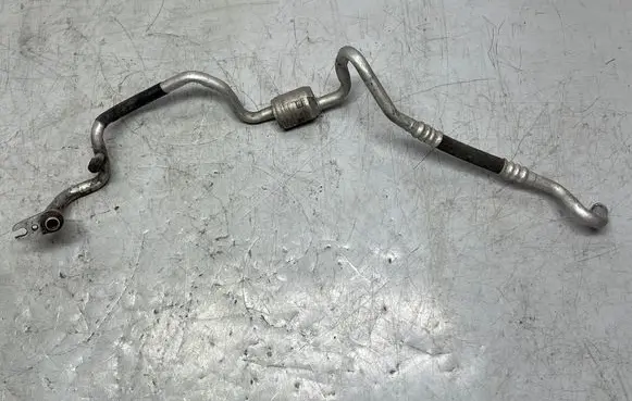Air conditioning (A/C) pipe/hose