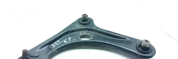 Peugeot 208 Front lower control arm/wishbone
