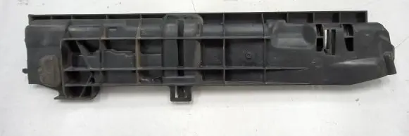 BMW 1 E81 E87 Radiator mount bracket 11074810 7524912