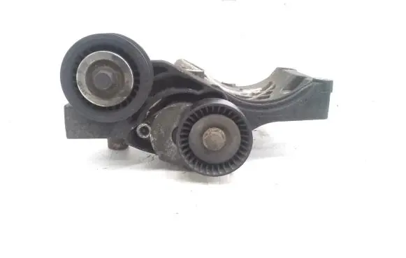 Opel Insignia A A/C compressor mount bracket 55582510 532274354