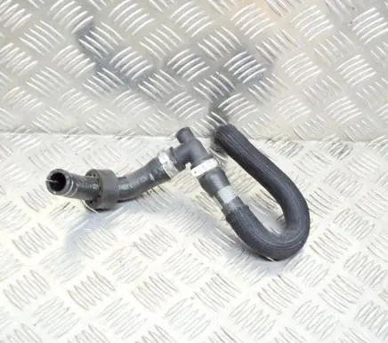 Maserati Ghibli Engine coolant pipe/hose
