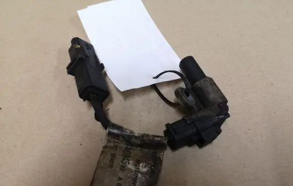 Citroen C4 I Camshaft position sensor 9654094580 394030