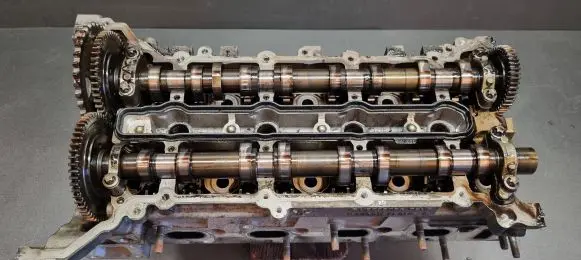 Mercedes-Benz A W169 Engine head R6400162201
