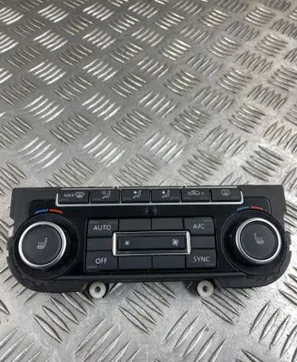 Volkswagen Tiguan Climate control unit 5K0907044GK
