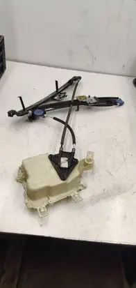 Seat Altea Front window lifting mechanism without motor 5P0837401H