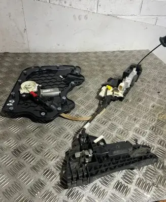 Audi A8 S8 D4 4H Front door lock 4H1837016F 4H0837916 4F0837060
