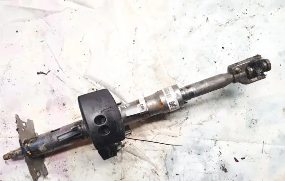 Toyota Corolla Verso E121 Steering wheel axle l0700017