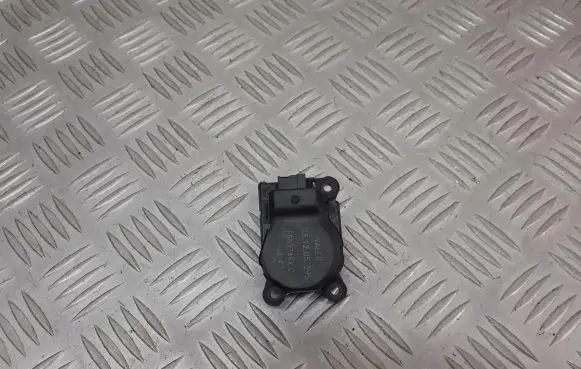 Renault Megane II Central body control module F663746X.C