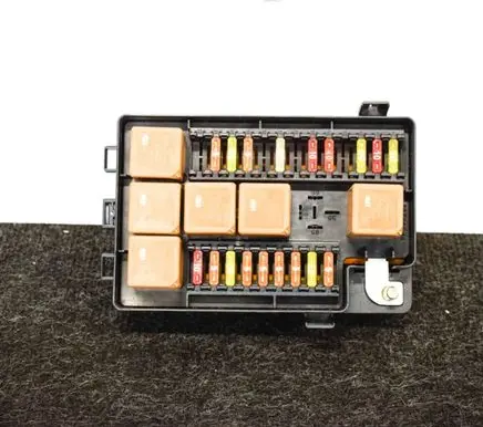 Jaguar XK8 - XKR Fuse box set LJA2822BF