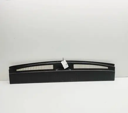 Cadillac Escalade Trunk/boot sill cover protection 22826478 22886552