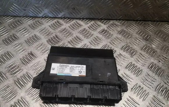 Jaguar XF X250 Central body control module 6G9119G481AK