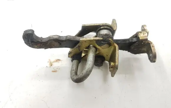 Alfa Romeo 156 Rear door check strap stopper 82085 A134