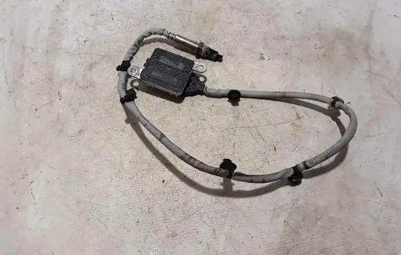 Renault Trafic III (X82) Lambda probe sensor 227909507R