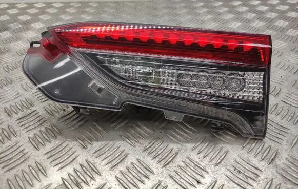 Toyota RAV 4 (XA50) Tailgate rear/tail lights 8158042092